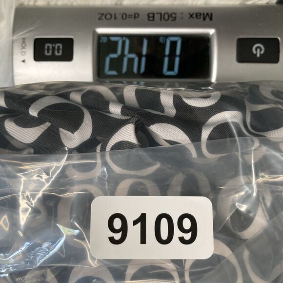 Diane von Furstenberg 100% Silk Black White Circle Long Sleeve Wrap Dress Size 4 - Picture 13 of 13